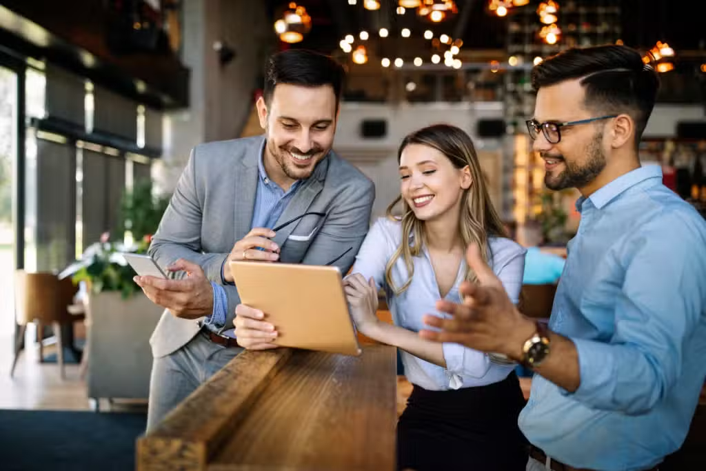 Sie versuchen, ein komfortables und erfüllendes Arbeitsumfeld zu schaffen.